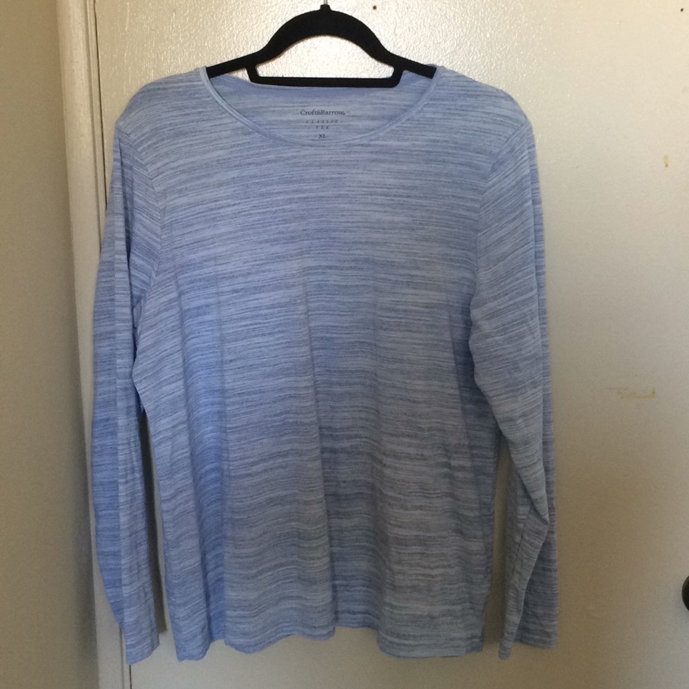 Croft & Barrow long sleeve tee in light blue